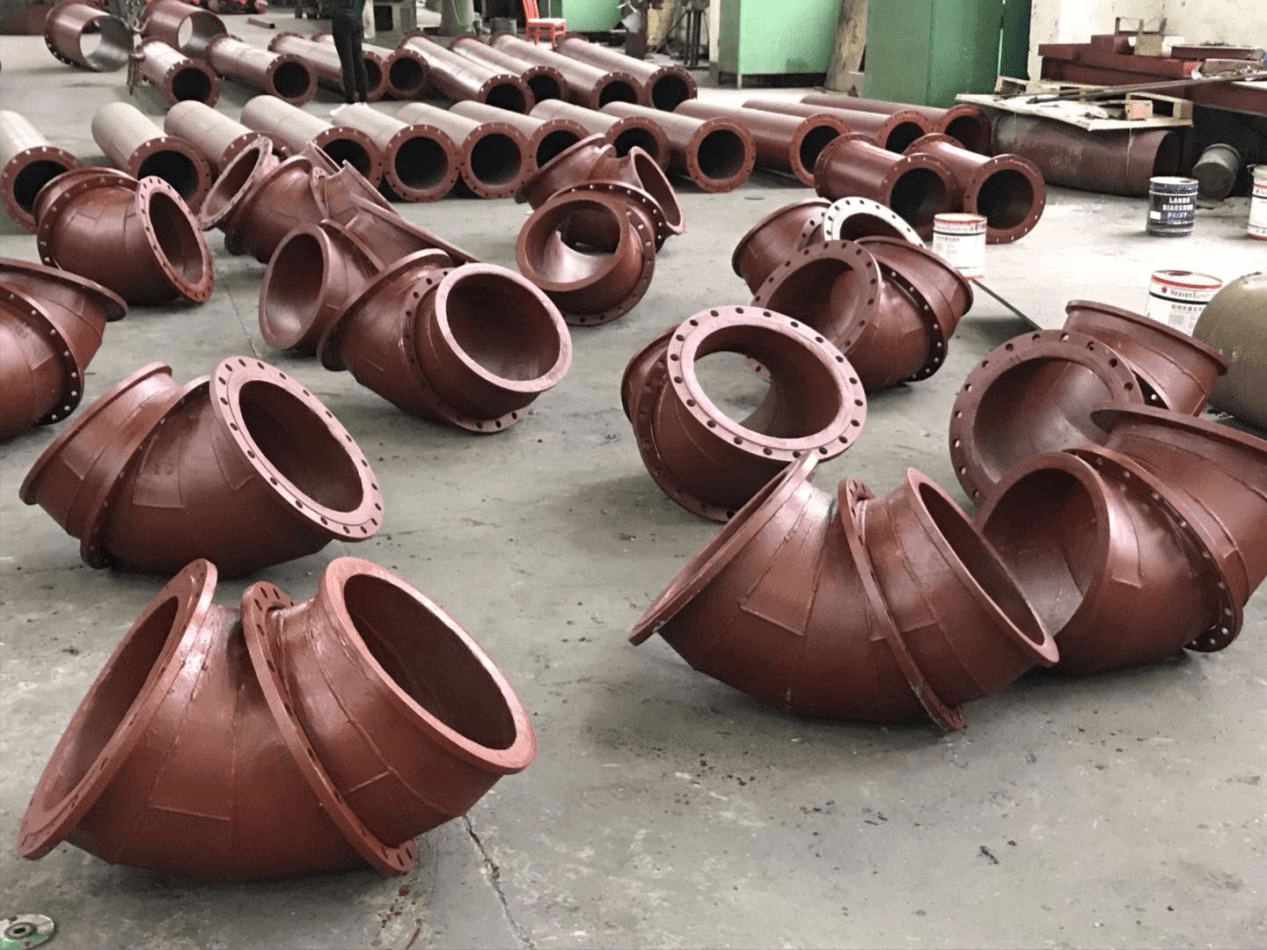 耐磨管道的種類很多：稀土合金耐磨管、燒結(jié)陶瓷管、雙金屬耐磨管等。