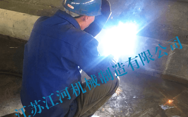 您是否面臨過雙金屬?gòu)?fù)合管現(xiàn)場(chǎng)施工的焊接難題呢？
