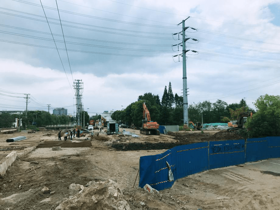 開學(xué)啦!江蘇江河小廣播為您播報(bào)道路信息！